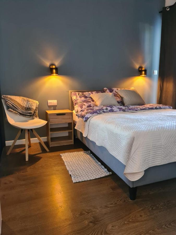 Venice Villa Apartment, Self Check-In 24H, Free Parking พอซนาน ภายนอก รูปภาพ